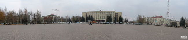 Панорама Ижевска: Центральная площадь: Дом правительства